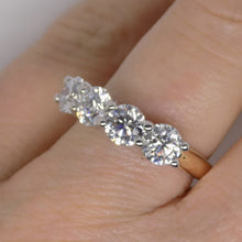 Load image into Gallery viewer, Aroca "The Vivienne Band" 18ct Yellow Gold/White Gold Head 4 Lab Grown Diamonds Ring 2.00ct SKU 7707100