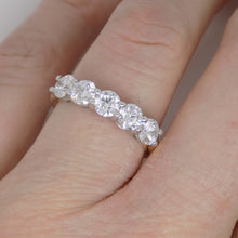 Load image into Gallery viewer, Aroca "The Eleanor Band" 18ct Yellow Gold/White Gold Head 5 Lab Grown Diamonds Ring 1.50ct SKU 7707107