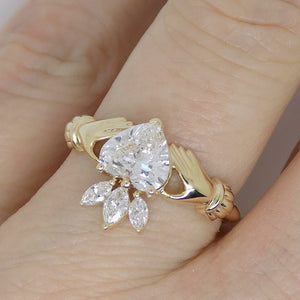 Aroca "Coeur de Reine" 9CT YG Lab Grown Diamond Claddagh Ring 1.21ct SKU 7707117