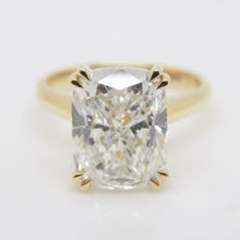 Load image into Gallery viewer, 18CT Yellow Gold Cushion Cut Lab Grown Diamond 5.00ct SKU 7707138
