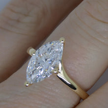 Load image into Gallery viewer, 18CT Yellow Gold Lab Grown Marquise Cut Diamond 2.07ct SKU 7711007
