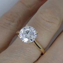 Load image into Gallery viewer, 18CT Yellow Gold Round Brilliant Lab Grown Diamond 3.01ct SKU 7711012
