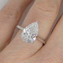 Load image into Gallery viewer, Platinum Pear Cut Lab Grown Diamond 3.06ct SKU 7711018
