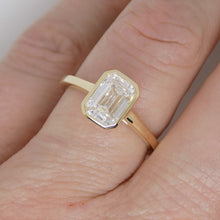 Load image into Gallery viewer, 18ct Yellow Gold Emerald Cut Lab Grown Diamond Engagement Ring 1.52ct SKU 7712001
