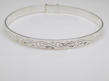 Load image into Gallery viewer, Sterling Silver Engraved Expanding Bangle SKU 0102009
