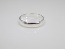 Load image into Gallery viewer, Sterling Silver 4mm Plain Band SKU 0135030
