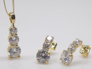 9ct Yellow Gold 3 CZ  Pendant & Earrings Set SKU 0601014