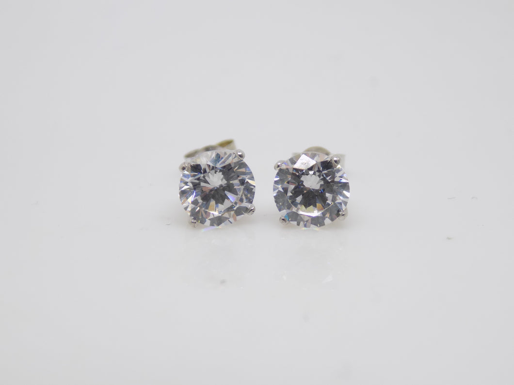 9ct White Gold 6MM Claw Set CZ Stud Earrings SKU 1607011
