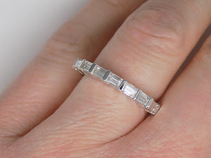 18ct White Gold 7 Baguette Diamonds Bar Set Wedding/Eternity Ring 0.75ct SKU 8802131