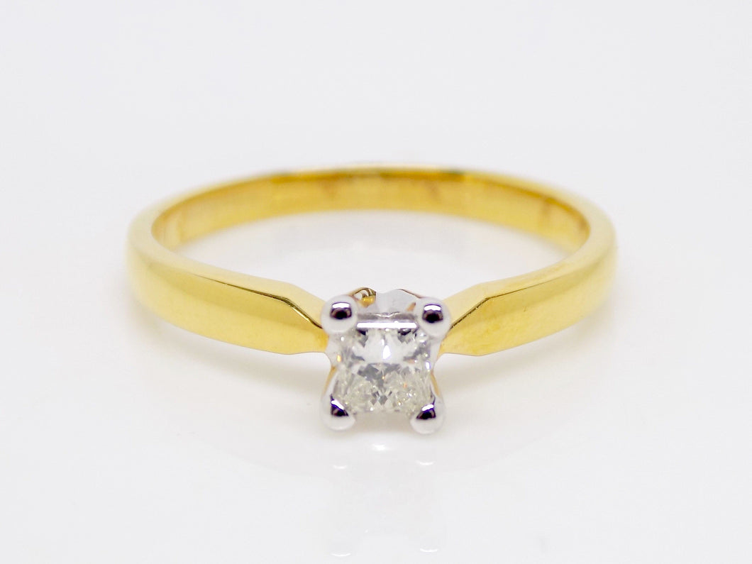 18ct Yellow Gold Princess Cut Diamond Solitaire Engagement Ring 0.25ct SKU 8803066