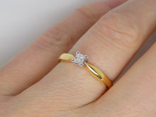 Load image into Gallery viewer, 18ct Yellow Gold Princess Cut Diamond Solitaire Engagement Ring 0.15ct SKU 8803091
