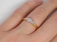 Load image into Gallery viewer, 18ct Yellow Gold 3 Round Brilliant Diamonds Engagement Ring 0.25ct SKU 8803068
