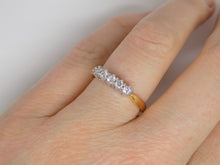 Load image into Gallery viewer, 18ct Yellow Gold 5 Round Brilliant Diamonds Engagement Ring 0.25ct 8802123
