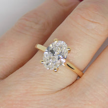 Load image into Gallery viewer, Aroca "Velora" 18ct Yellow Gold Oval Lab Grown Diamond Solitaire Engagement Ring 2.03ct SKU 7707064
