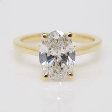 Load image into Gallery viewer, Aroca "Velora" 18ct Yellow Gold Oval Lab Grown Diamond Solitaire Engagement Ring 2.03ct SKU 7707064
