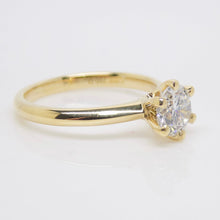 Load image into Gallery viewer, 18ct Yellow Gold Round Brilliant Lab Grown Diamond Solitaire Engagement Ring 1.00ct SKU 7707072
